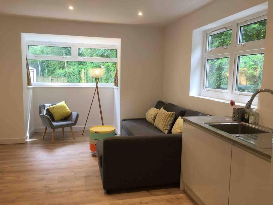 Bright And Spacious Annex Near Lymington With Private Garden Εξωτερικό φωτογραφία