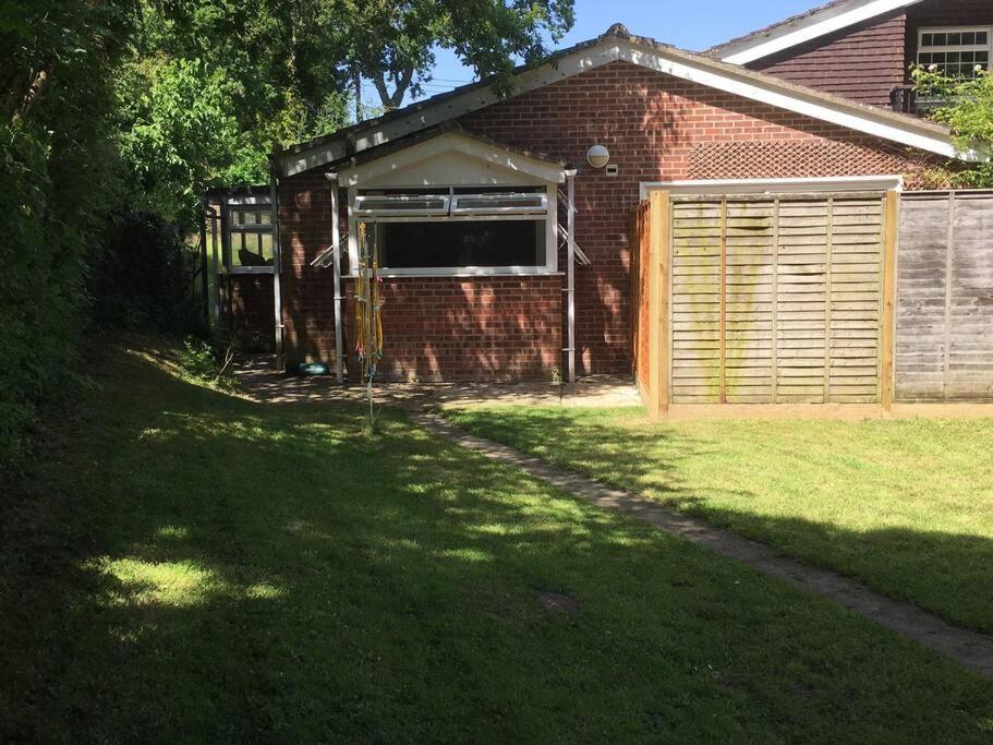 Bright And Spacious Annex Near Lymington With Private Garden Εξωτερικό φωτογραφία